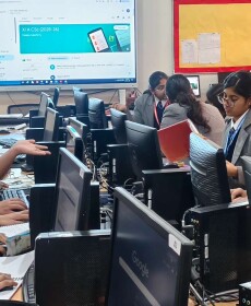 Sr Computer lab (1)